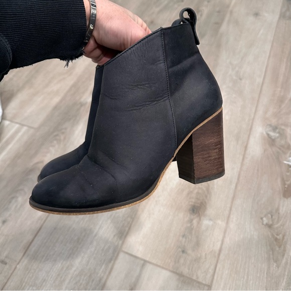 BP Bootie - Picture 7 of 10